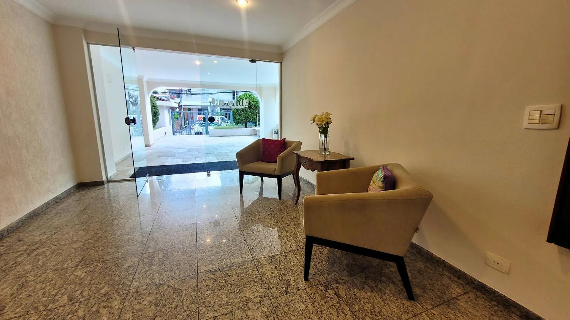 Book Sampa Ape 31 2 Dorm No Coracao De Moema Apartment Sao Paulo