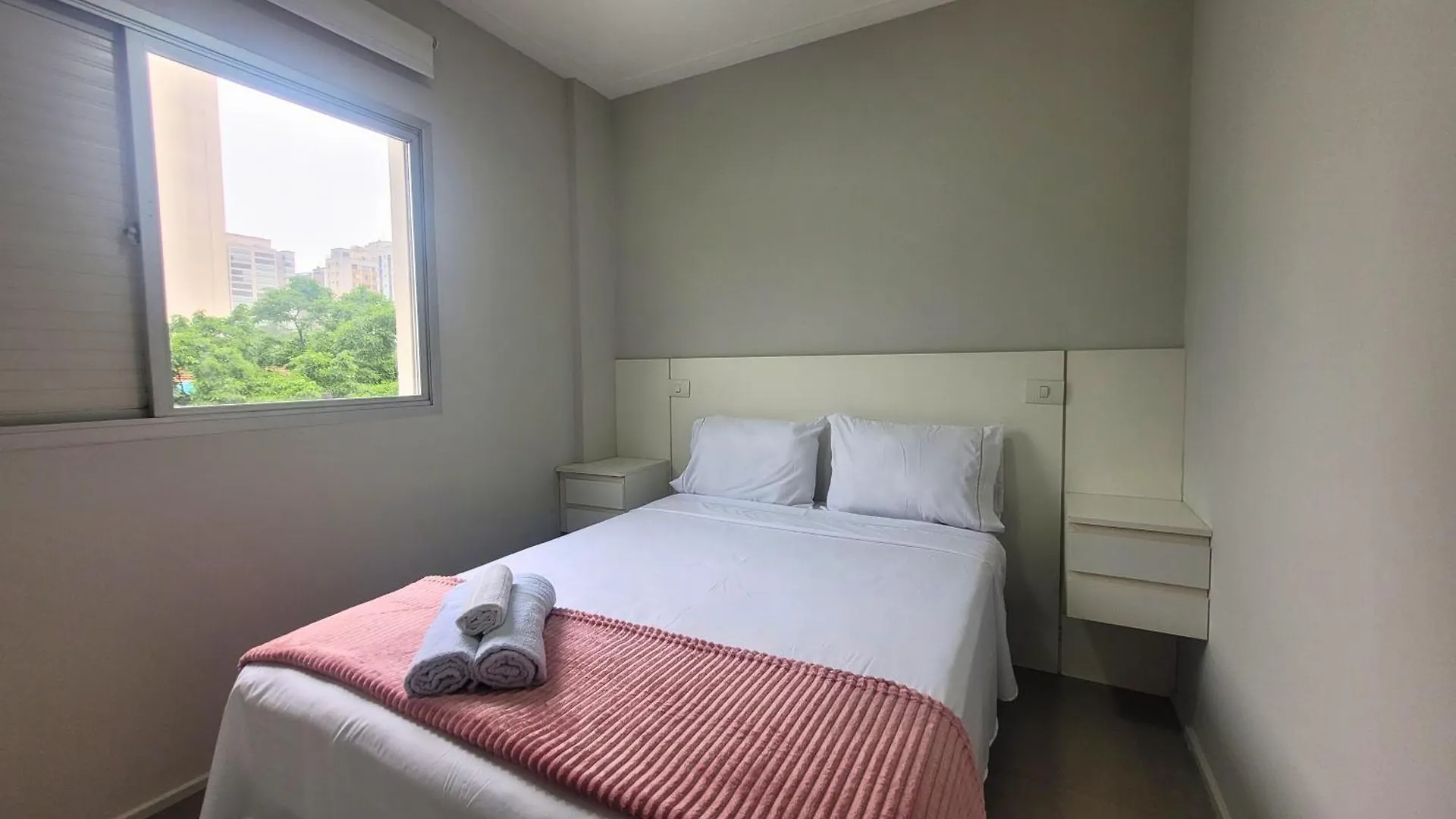 Book Sampa Ape 31 2 Dorm No Coracao De Moema Apartment Sao Paulo